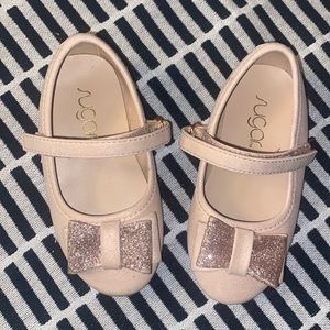 Pink dressy flats for toddler girls